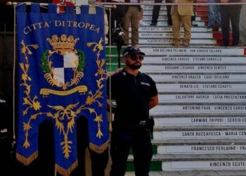 L'inaugurazione della scalinata della legalità a Tropea