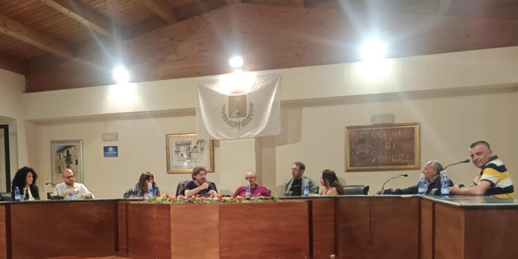 Zungri. “Valentia in Festa” presenta il romanzo di Filippo Roma “Si ami chi può”