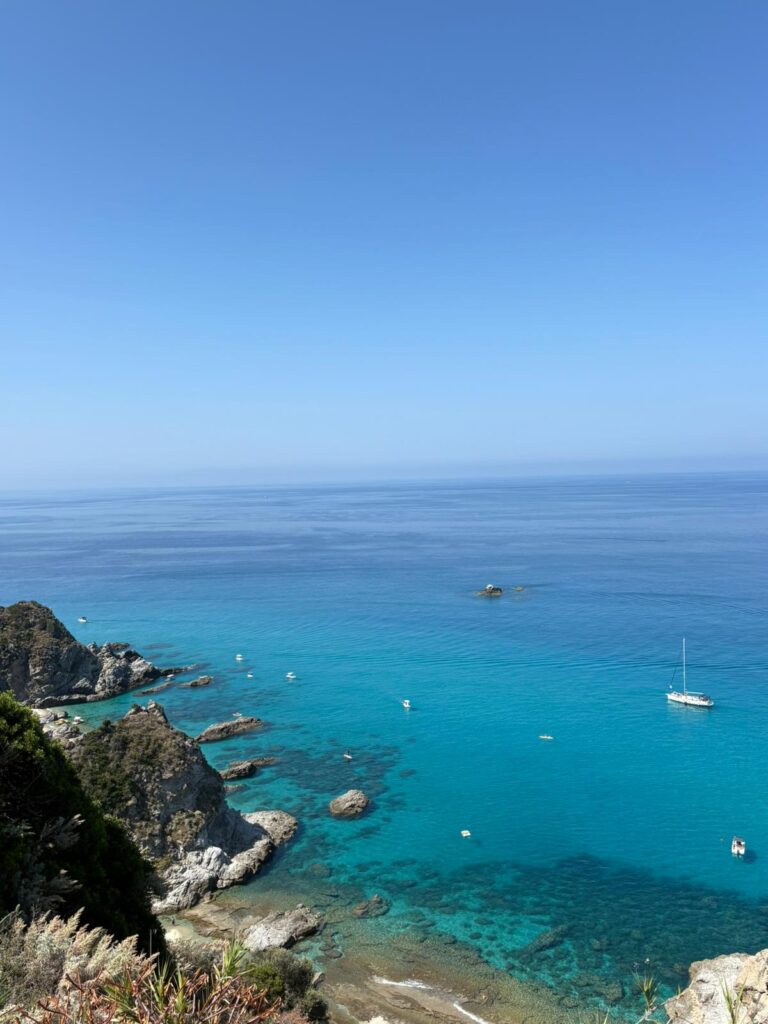 La Costa degli Dei su Rai 1: le telecamere di “Camper in Viaggio ...