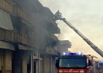L'incendio a Campora San Giovanni
