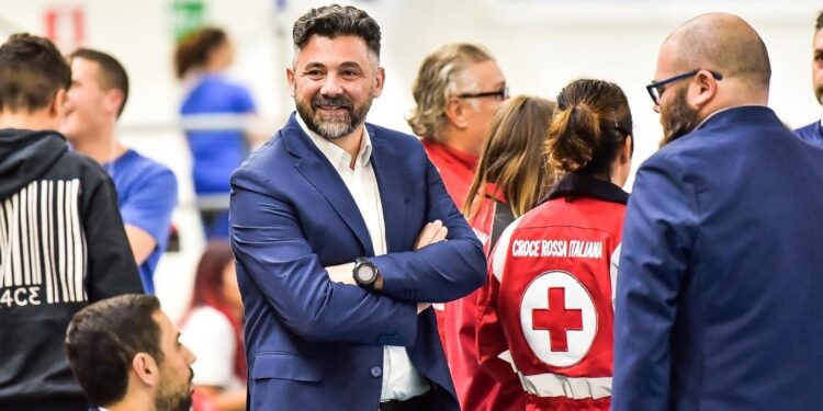 Volley Serie B maschile. Nunzio Lanci nuovo tecnico della Tonno Callipo