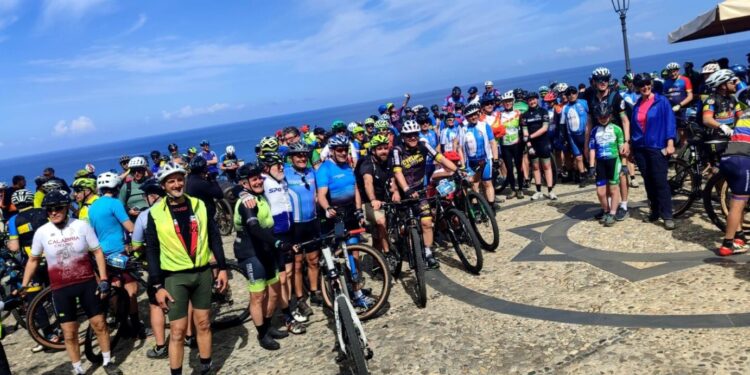Al Parco delle Serre la quarta tappa del raduno itinerante in mountain bike Onda Calabra
