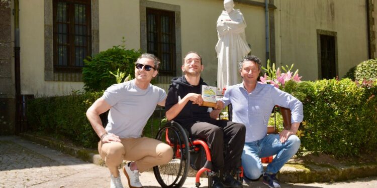 Parco delle Serre, arrivato oggi “Il Brigante in Handbike”: il viaggio sociale di Salvatore