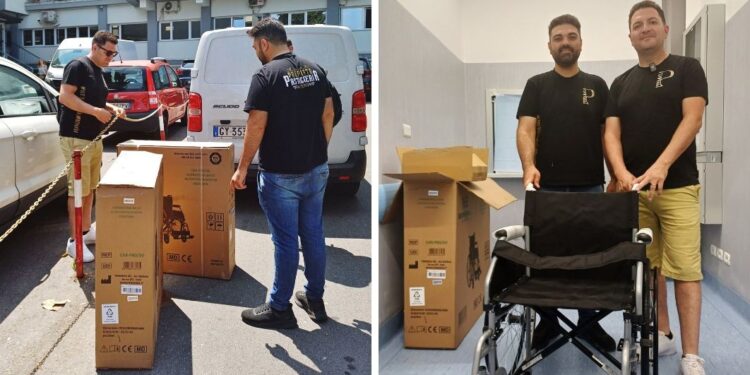 Ospedale di Tropea: avvenuta stamattina la donazione di due sedie a rotelle