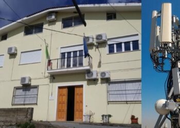 Il Comune di Joppolo e l'antenna di un impianto di telefonia