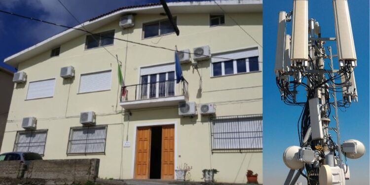 Il Comune di Joppolo e l'antenna di un impianto di telefonia