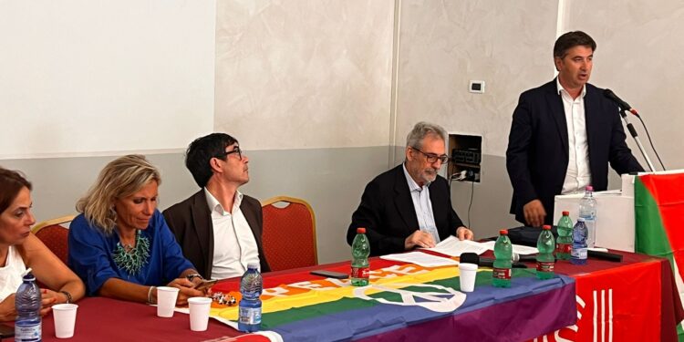 Ufficiale, Lo Schiavo aderisce a Sinistra italiana: con lui 102 amministratori e attivisti. Ecco chi sono