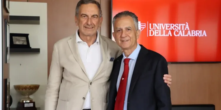 Torna in Calabria il chirurgo tropeano Luigi Bonavina, riconosciuto tra i migliori al mondo