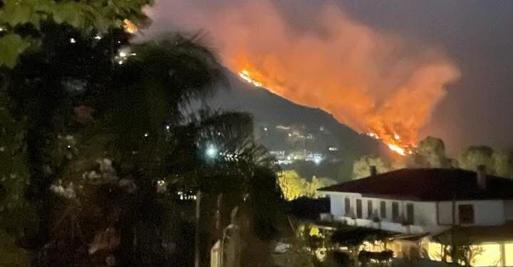 Inferno di fuoco oggi nel Vibonese: in corso pericolosi incendi a Caria, Coccorino e Capo Vaticano