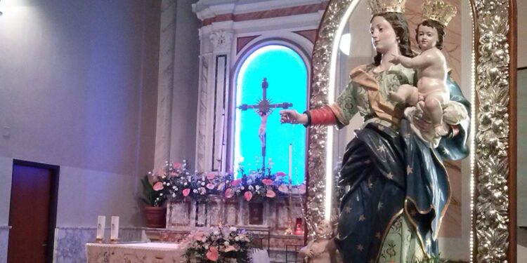 Dinami, al via la festa della Madonna della Catena: rivive il “miracolo dello schiavaredu”