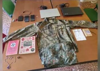 Vicini a ideologie suprematiste: due minorenni “estremisti” perquisiti in Calabria