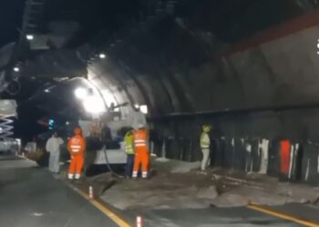 I lavori nella galleria Limina in Calabria