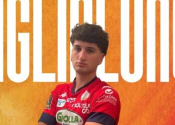 Volley. Nuovo schiacciatore alla Tonno Callipo: è Luca Paglialunga, figlio d’arte