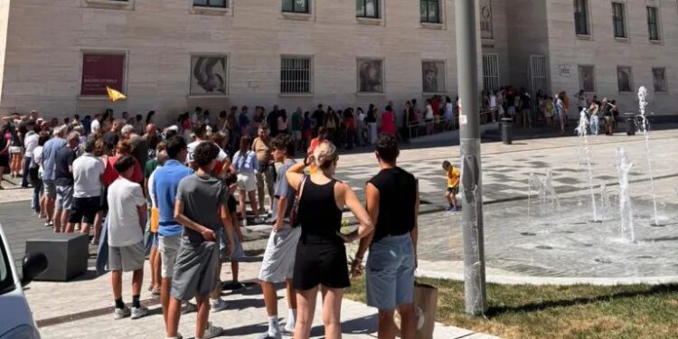 Fila “chilometrica” al Museo di Reggio. Occhiuto: «Grazie al nostro duro lavoro»