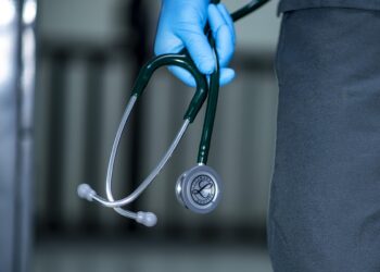 Sanità, Più Europa Vibo chiede un incontro ai commissari dell’Asp: «Che futuro ci attende?»