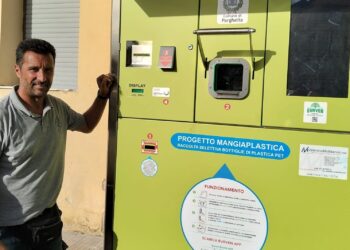 A Parghelia arriva il “Mangia Plastica”: un nuovo alleato per l’ambiente e la comunità