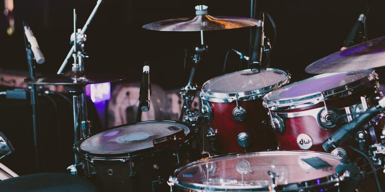 “Ti presento i miei strumenti musicali”: a Favelloni un viaggio nel mondo delle percussioni
