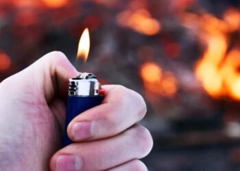 Un piromane in azione