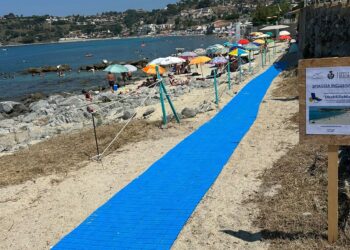 Santa Maria di Ricadi. “Disabili da Mare”: la spiaggia inclusiva che restituisce dignità e autonomia