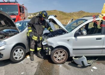 Scontro tra auto in Calabria, quattro feriti: si indaga sulle cause