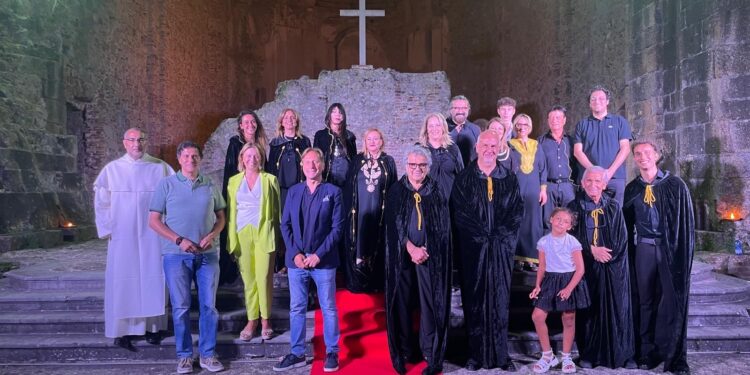 “Io l’ho visto”: successo di pubblico per il recital al Parco Archeologico di Soriano – Foto