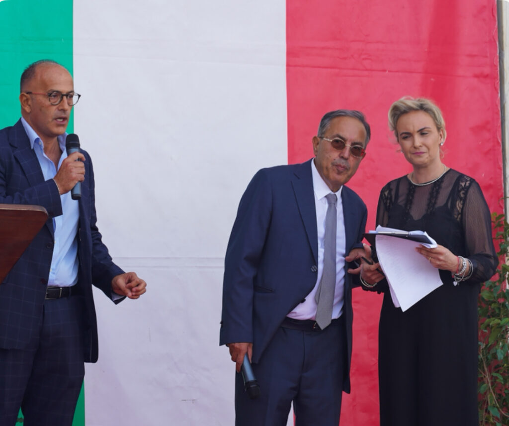 Il segretario della Fit-Cisl Calabria, Vincenzo Pagnotta, insieme al dirigente del Nautico di Pizzo, Francesco Vinci