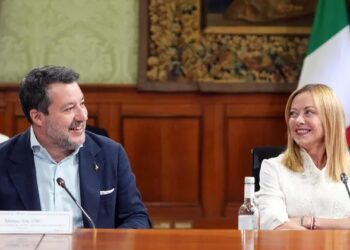 Approvato il progetto del Ponte. Meloni: «Opera strategica». Salvini: «In autunno i cantieri»