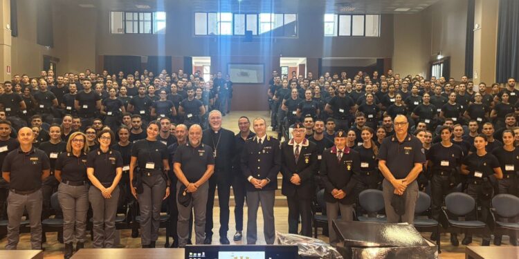 Vibo, al via il corso di formazione per allievi agenti della Polizia di Stato: 234 iscritti