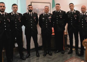 I carabinieri che hanno salvato due persone in Calabria ricevuti dal generale Sciuto