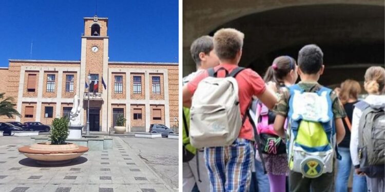 Palazzo Luigi Razza, sede del Comune di Vibo Valentia, e un gruppo di ragazzi