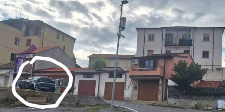 Briatico. Rubano l’auto alla nipote, l’appello dei familiari: «Restituitela, deve rientrare a Torino»