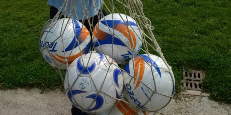 Partite pilotate nel calcio giovanile calabrese: scoperto giro di scommesse