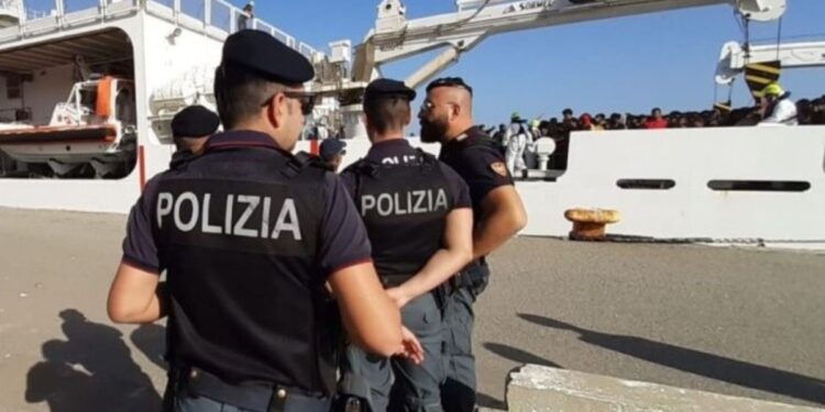 Finisce la latitanza di un trafficante di esseri umani attivo in Calabria