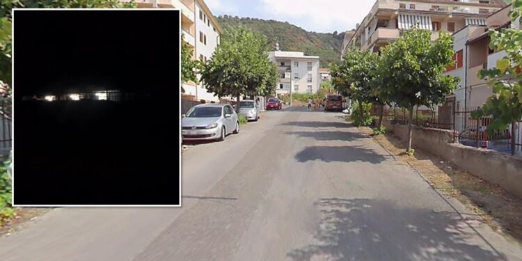 Tropea, strada al buio da oltre una settimana: ignorati i reclami dei cittadini
