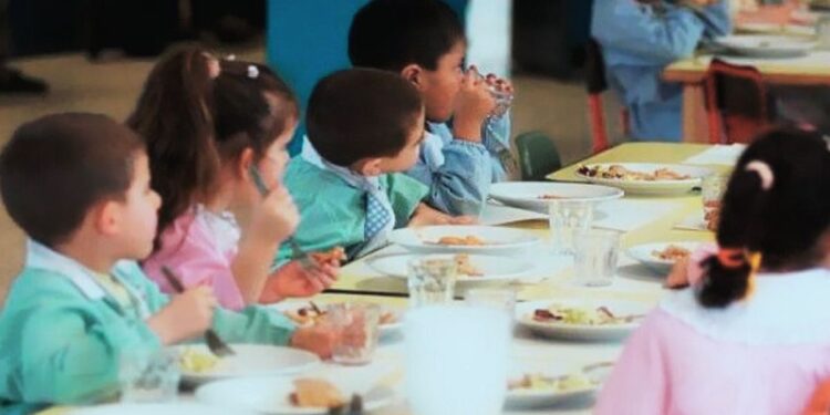 una mensa scolastica