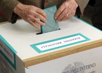 Regionali in Calabria: alle 23 affluenza al 29,08%, Cosenza la provincia con il dato peggiore