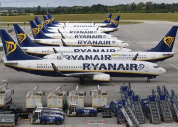 Lamezia. In arrivo i lavori per il nuovo hangar Ryanair: previsti 300 posti di lavoro