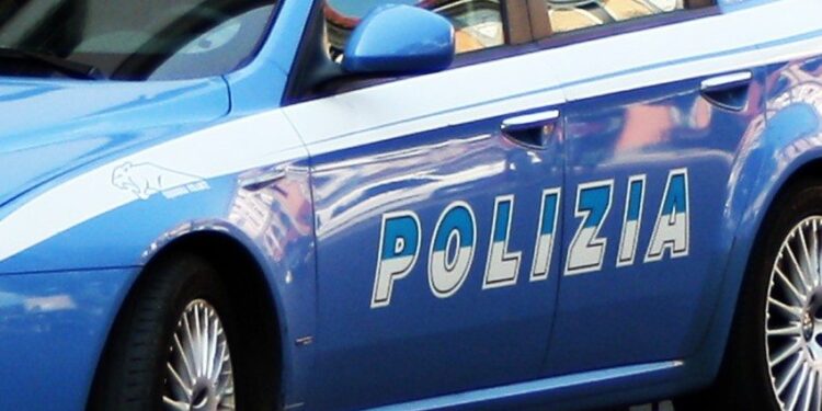 Vibo Valentia. Picchia il padre anziano perché si rifiuta di dargli dei soldi: denunciato