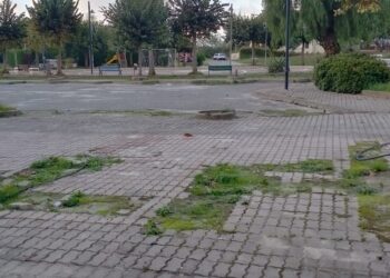 Caria di Drapia, area pubblica (dietro il Calvario) in stato di abbandono e forte degrado