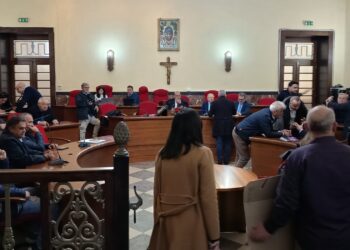 Sanità vibonese. Tensione alla Conferenza dei Sindaci: pronti a protestare davanti alla Cittadella