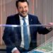 Matteo Salvini e il plastico del Ponte sullo Stretto