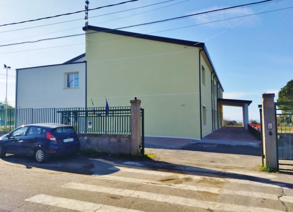 La scuola di Drapia, oggetto di importanti interventi con l'abbattimento delle barriere architettoniche