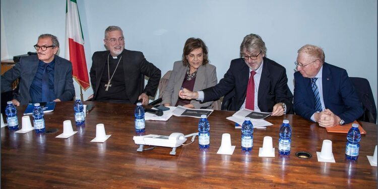 Sanità vibonese. In Prefettura Occhiuto non si presenta: l’11 dicembre vertice alla Cittadella