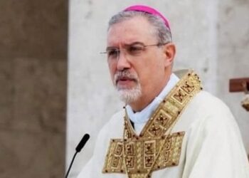 Catanzaro. Intervento al cuore per il vescovo Attilio Nostro: condizioni stabili