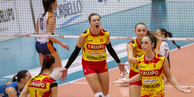 Le pallavoliste della Tonno Callipo in un momento del match