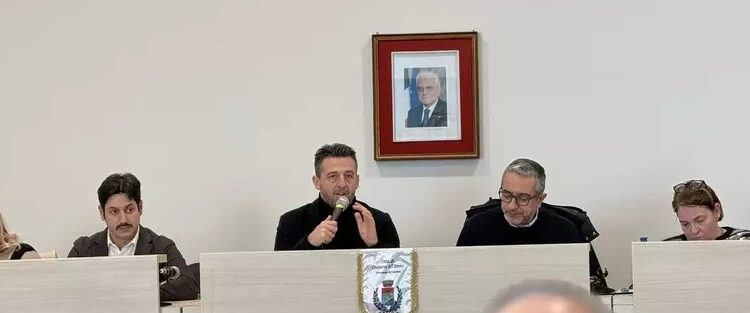 Nasce la Rete dei Comuni Pollino-Sibaritide, ben 42 sindaci firmano lo statuto