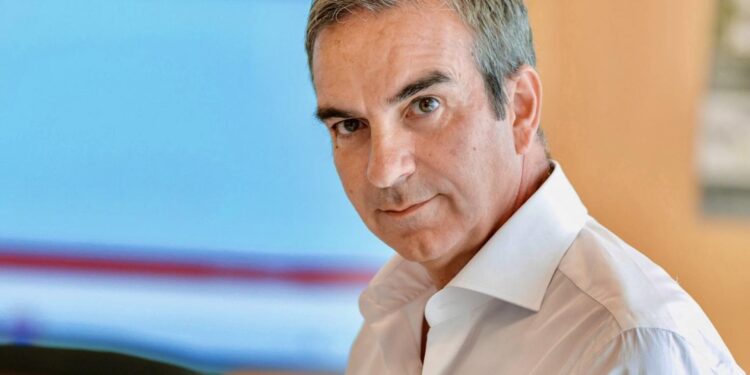 Calabria piegata dal maltempo, Occhiuto: «Pronti a chiedere lo stato di emergenza nazionale»