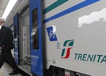 Aggressione al personale ferroviario in Calabria, la Fit Cisl: «Situazione esplosiva e intollerabile»