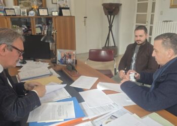 La firma della convenzione tra Comune di Vibo Valentia e Anuu