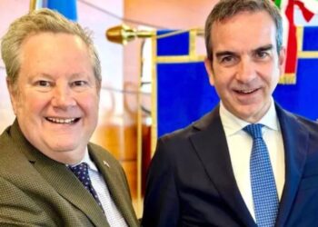 Incontro istituzionale alla Regione Calabria, tra il governatore e il diplomatico statunitense Mike Hammer, incaricato d’affari Usa a Cuba